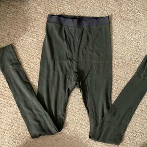 SKIMS Kim Kardashian Pointelle Logo Legging